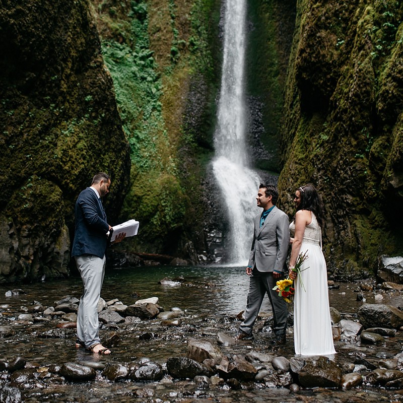 OneontaGorgeElopement.OneontaGorgeWeddingPhotos.OregonElopementPhotographer.PNWElopementPhotographer_0126