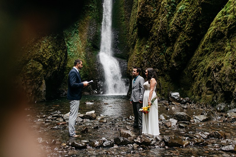 OneontaGorgeElopement.OneontaGorgeWeddingPhotos.OregonElopementPhotographer.PNWElopementPhotographer_0127