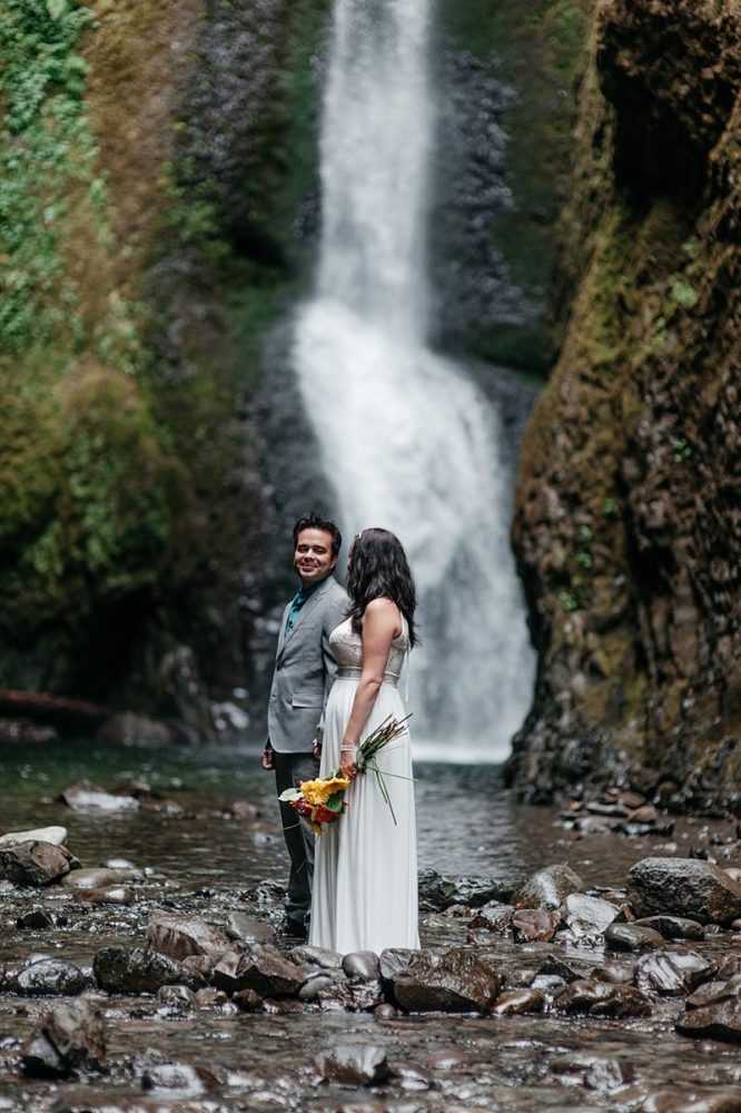OneontaGorgeElopement.OneontaGorgeWeddingPhotos.OregonElopementPhotographer.PNWElopementPhotographer_0128