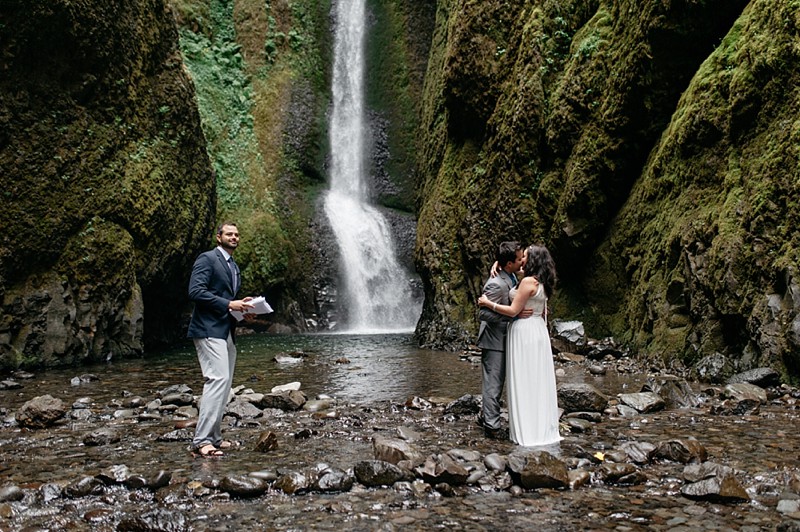 OneontaGorgeElopement.OneontaGorgeWeddingPhotos.OregonElopementPhotographer.PNWElopementPhotographer_0133