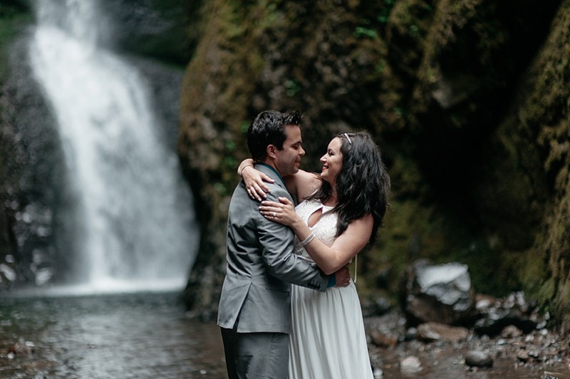 OneontaGorgeElopement.OneontaGorgeWeddingPhotos.OregonElopementPhotographer.PNWElopementPhotographer_0137