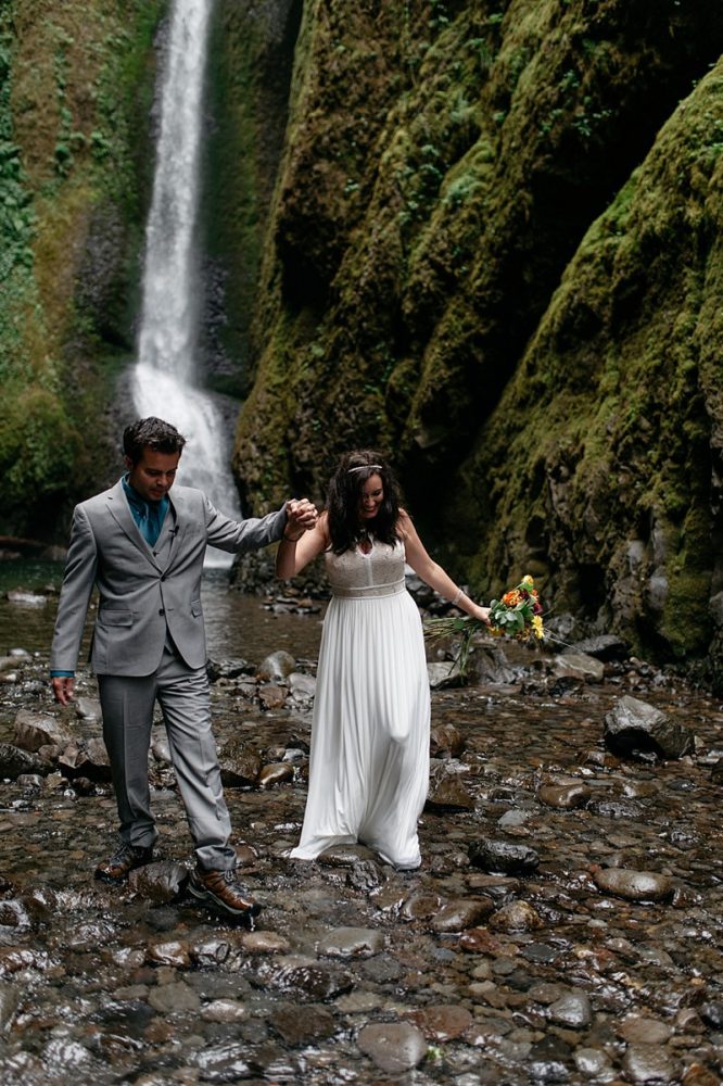 OneontaGorgeElopement.OneontaGorgeWeddingPhotos.OregonElopementPhotographer.PNWElopementPhotographer_0138