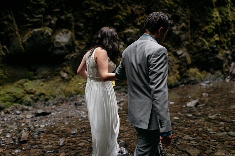 OneontaGorgeElopement.OneontaGorgeWeddingPhotos.OregonElopementPhotographer.PNWElopementPhotographer_0139