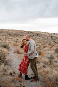 sanddunesengagementphotosengagementphotoswhitesanddesertengagementphotostoniechristinephotographyseattleweddingphotographer_0100