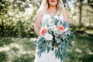 brookesideatcovingtonweddingphotosbrooksideincovingtonweddingvenuebrooksideweddingphotostoniechristinephotographypnwweddingphotographer