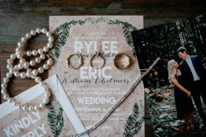 FarmatSwanTrailsWeddingPhotosSwanTrailsSnohomishWeddingSeattleWeddingPhotographer