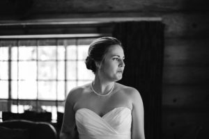 PNWElopementPhotographerAdventureElopementPhotographerAdventureElopementSnowingElopementHoodRiverOregonWeddingSeattleElopementPhotographer