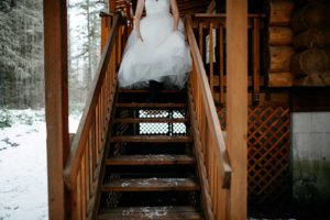 PNWElopementPhotographerAdventureElopementPhotographerAdventureElopementSnowingElopementHoodRiverOregonWeddingSeattleElopementPhotographer