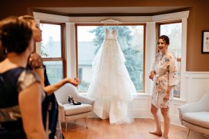 AxisPioneerSquareWeddingPhotosAxisPioneerSquareWeddingCostSeattleWeddingPhotographerTonieChristinePhotographyWoodinvilleWeddingPhotographer